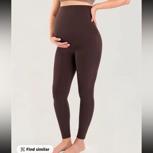 Chic Maternity Leggings in Deep Brown